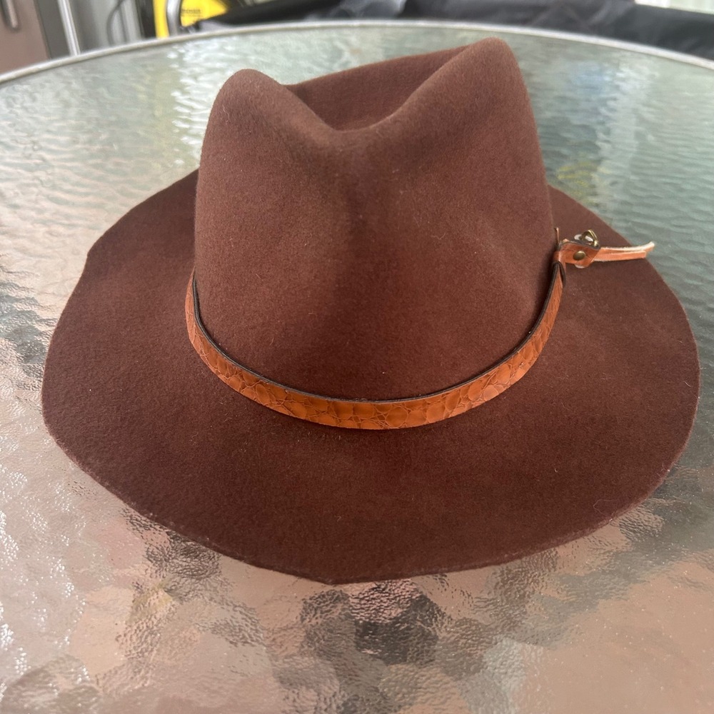 Vintage Leisure Felt Women's Brown Wool Western Hat Large Made in USA